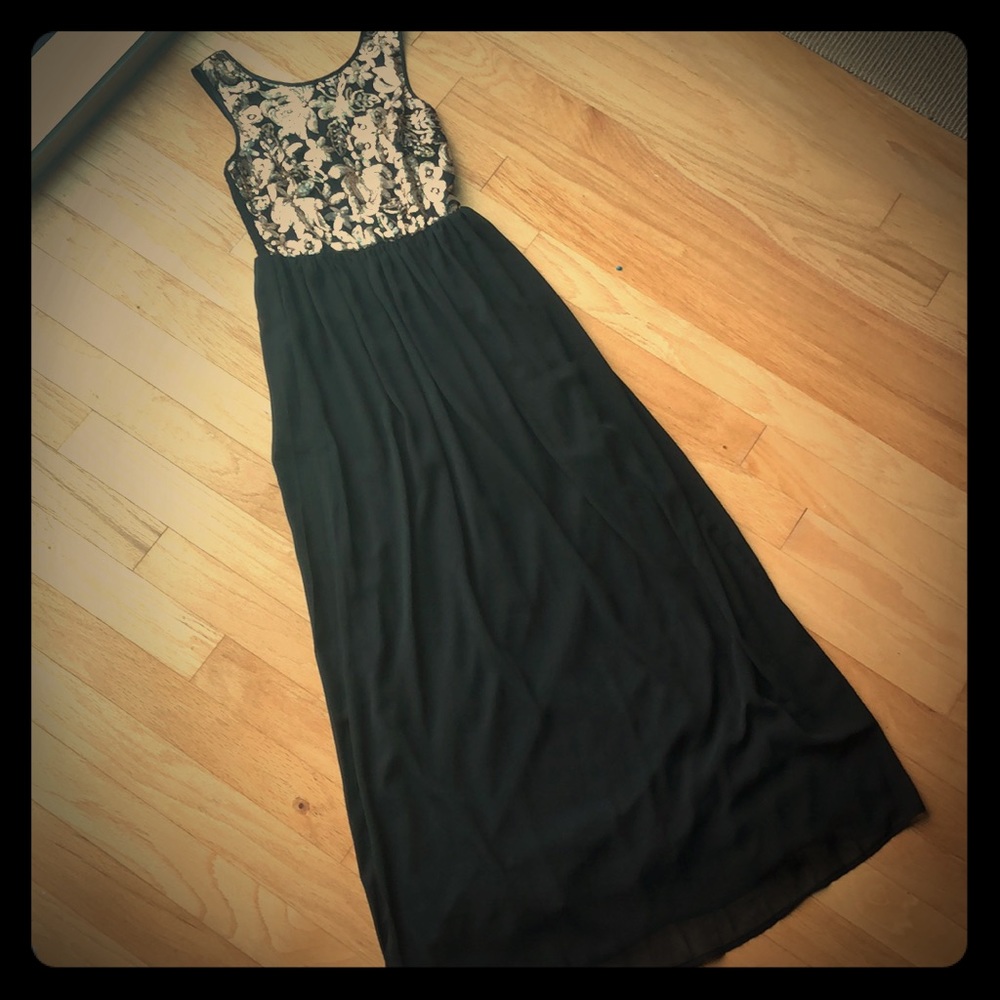 Sparkled formal dress